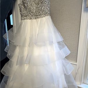 Jovani dress - size 12 or 14 teen